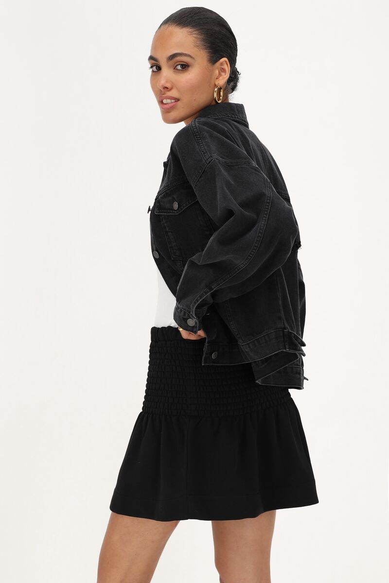 Black mini skirt with elastic band | My Jewellery