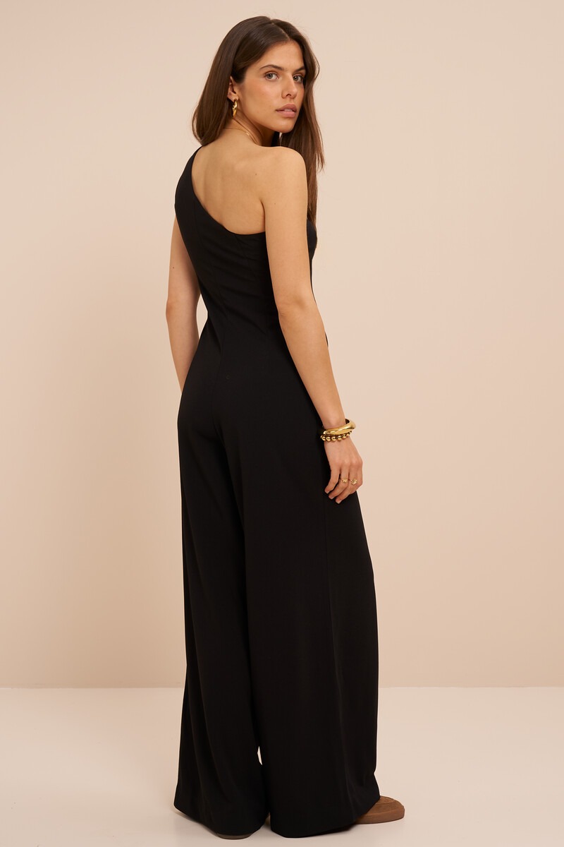Black one-shoulder jumpsuit | My Jewellery