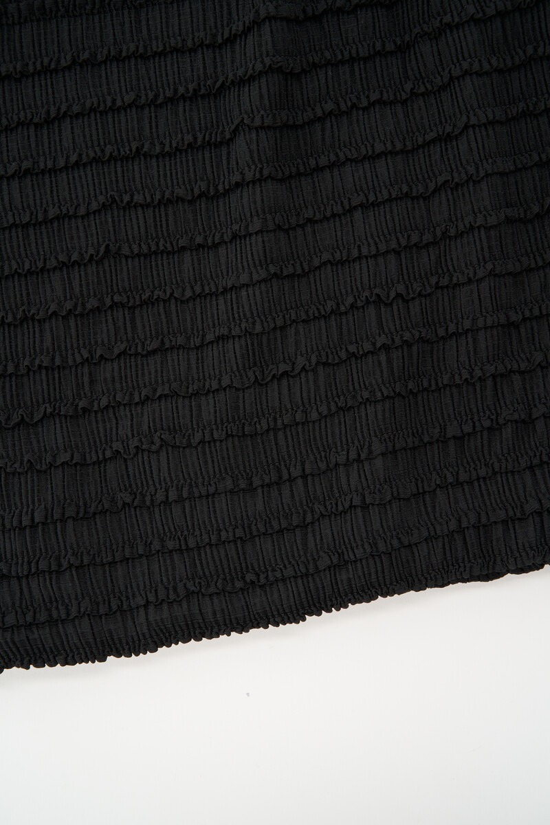 Black one-shoulder top with structure | My Jewellery
