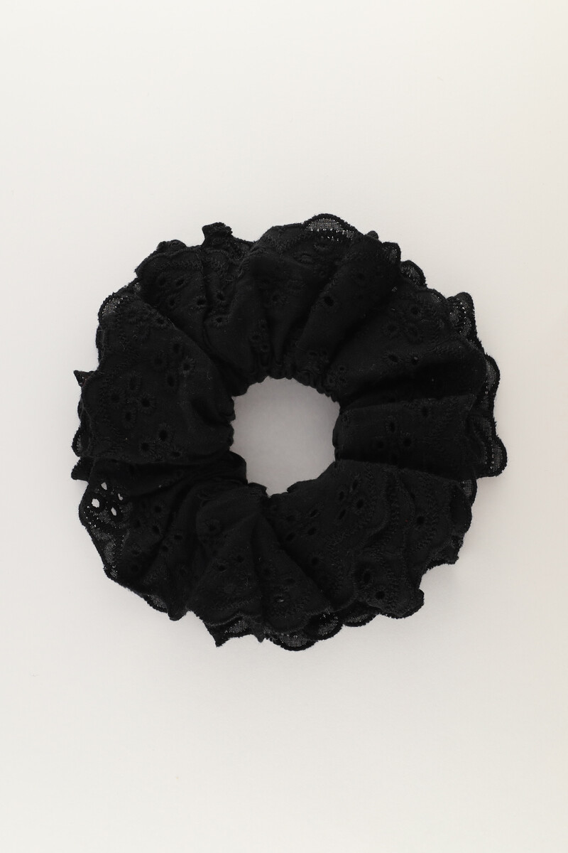 Black scrunchie with embroidery | My Jewellery
