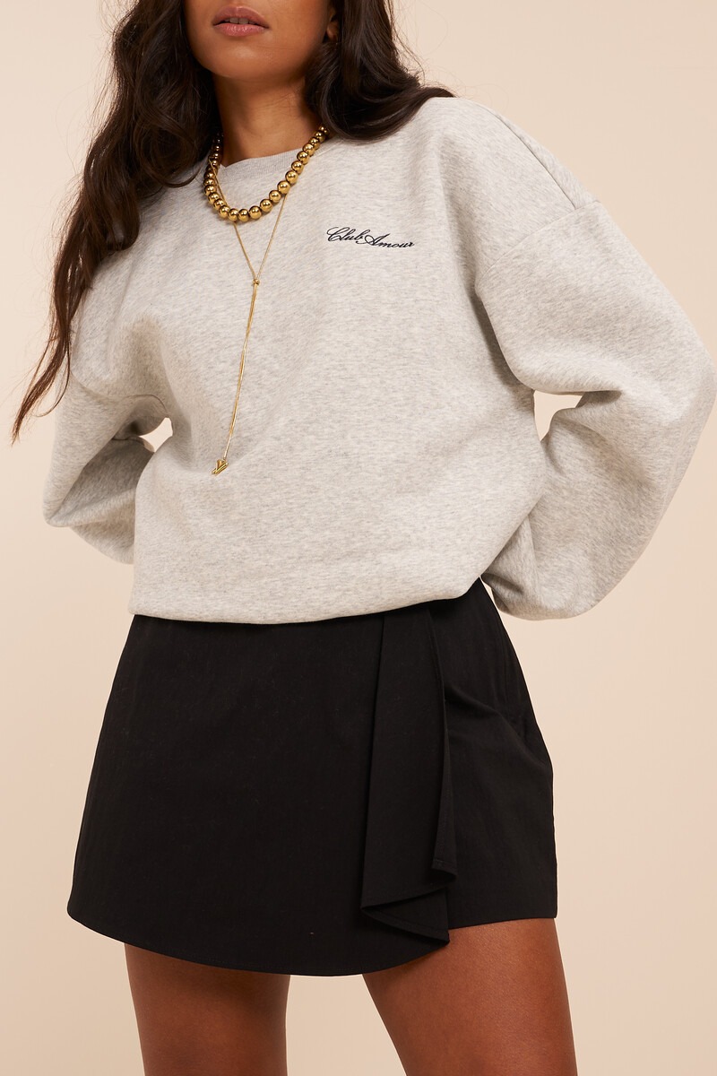 Black skort with wavy pleat | My Jewellery