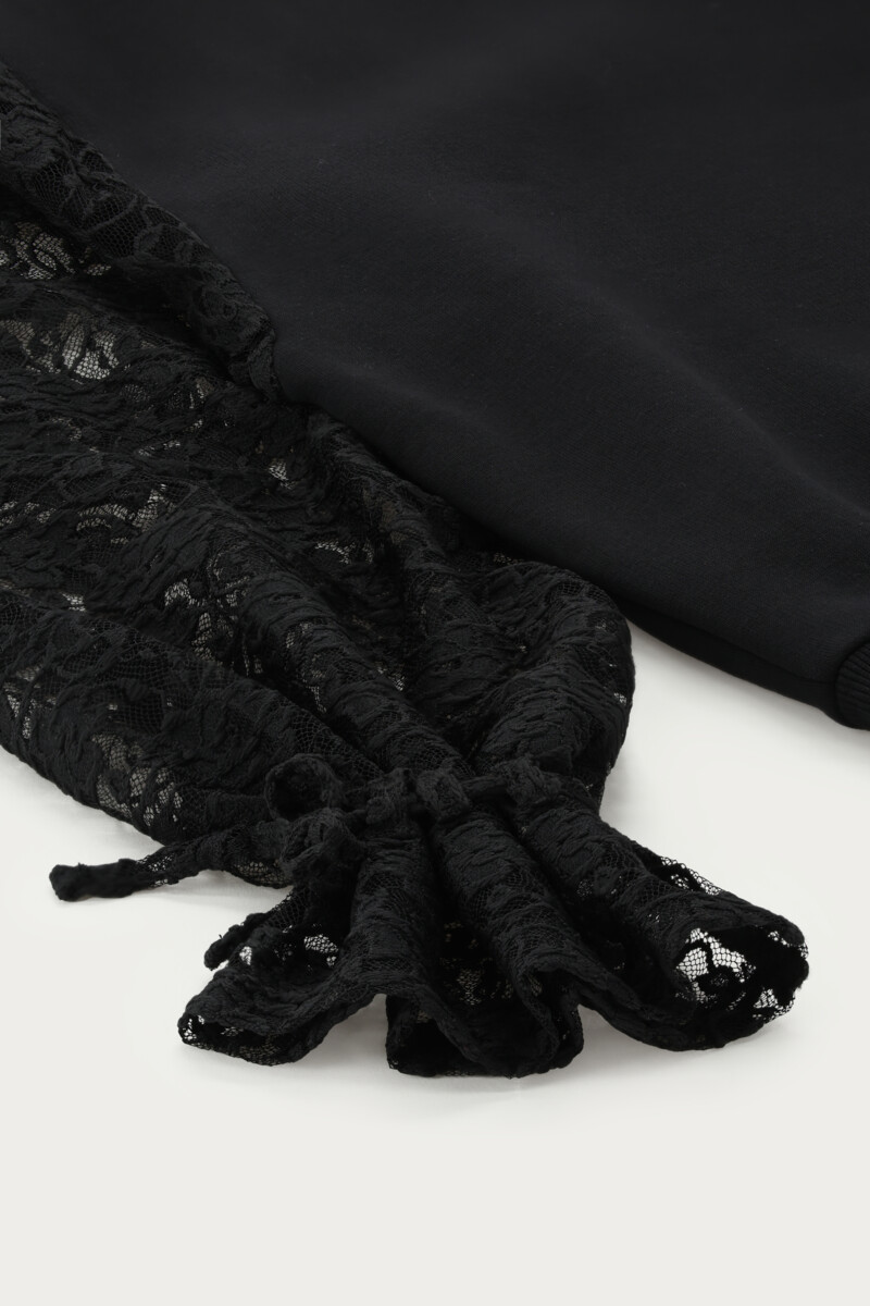 Black sweater with lace long sleeves