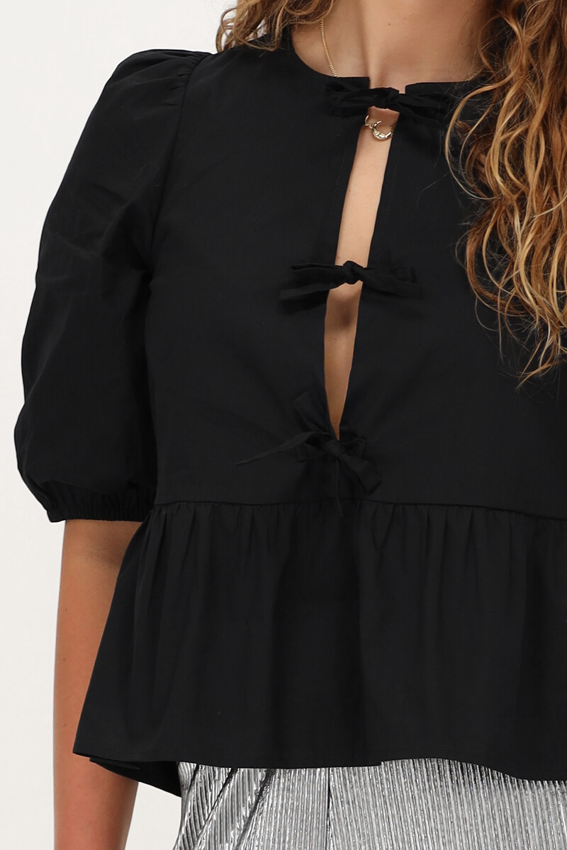 Black top with bows and puffed sleeves | My Jewellery