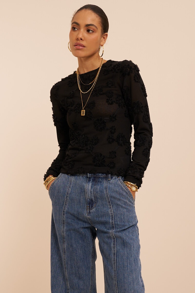 Black top with long sleeves and embroidered flowers | My Jewellery