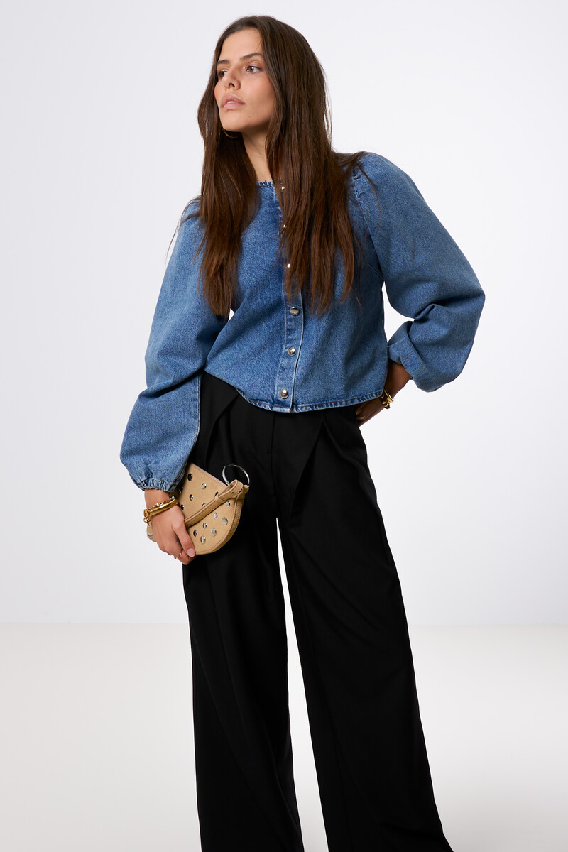 Black trousers with pleats | My Jewellery