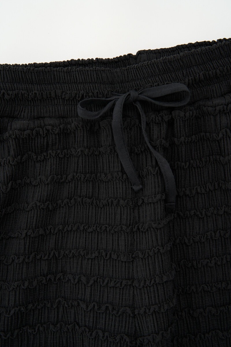 Black wide-leg pants with elastic band and structure | My Jewellery