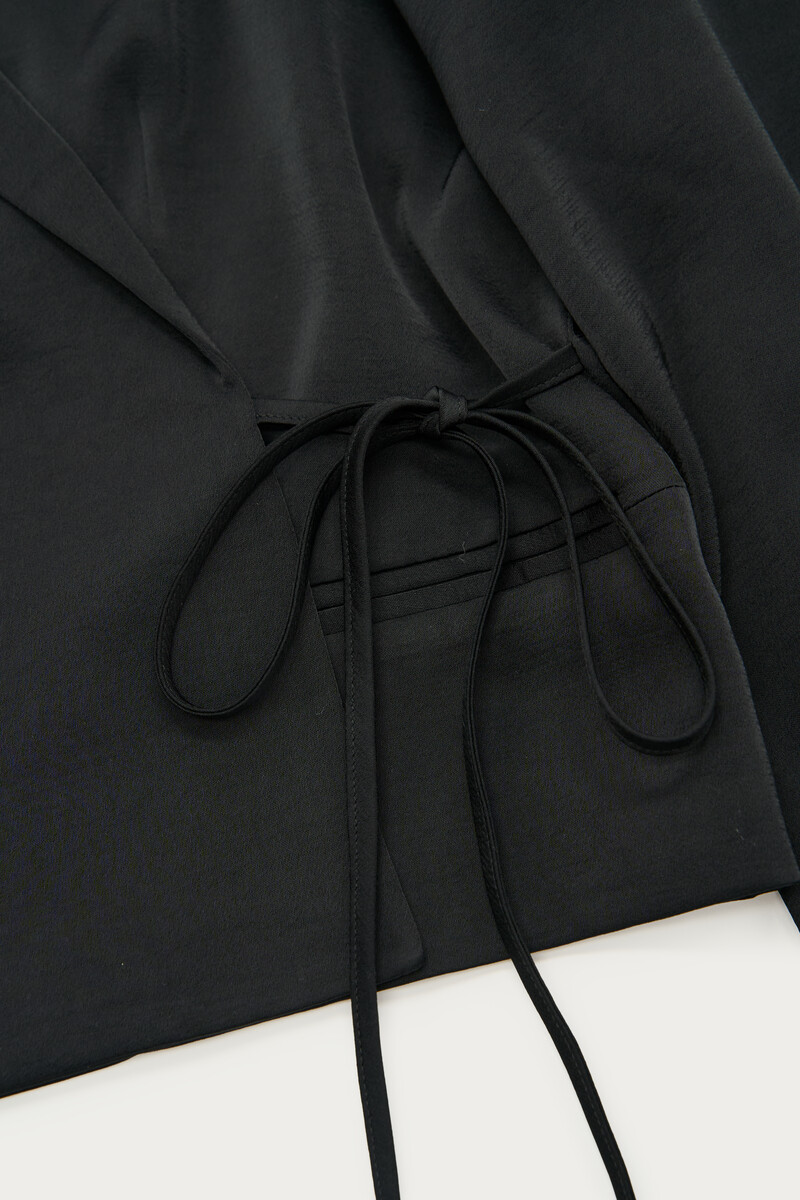 Black wrap top in satin look with long sleeves | My Jewellery
