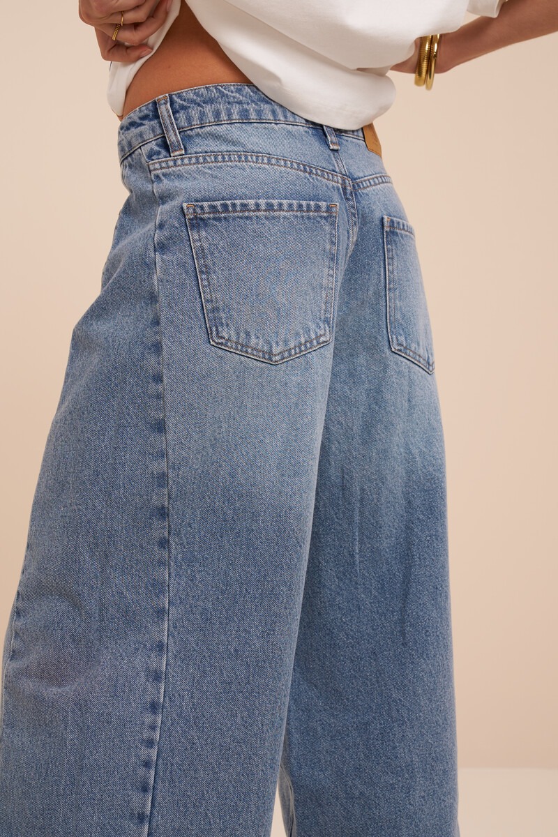 Blaue Barrel Jeans mit Kordelzug