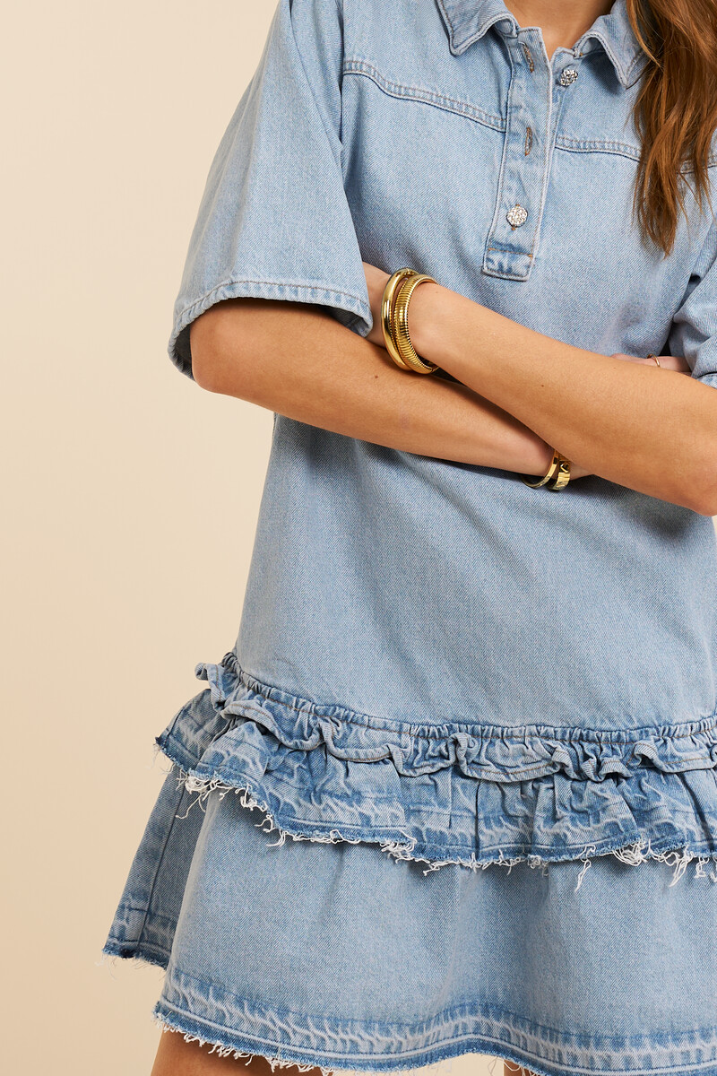 Blue denim dress with short sleeves and ruffles | My Jewellery