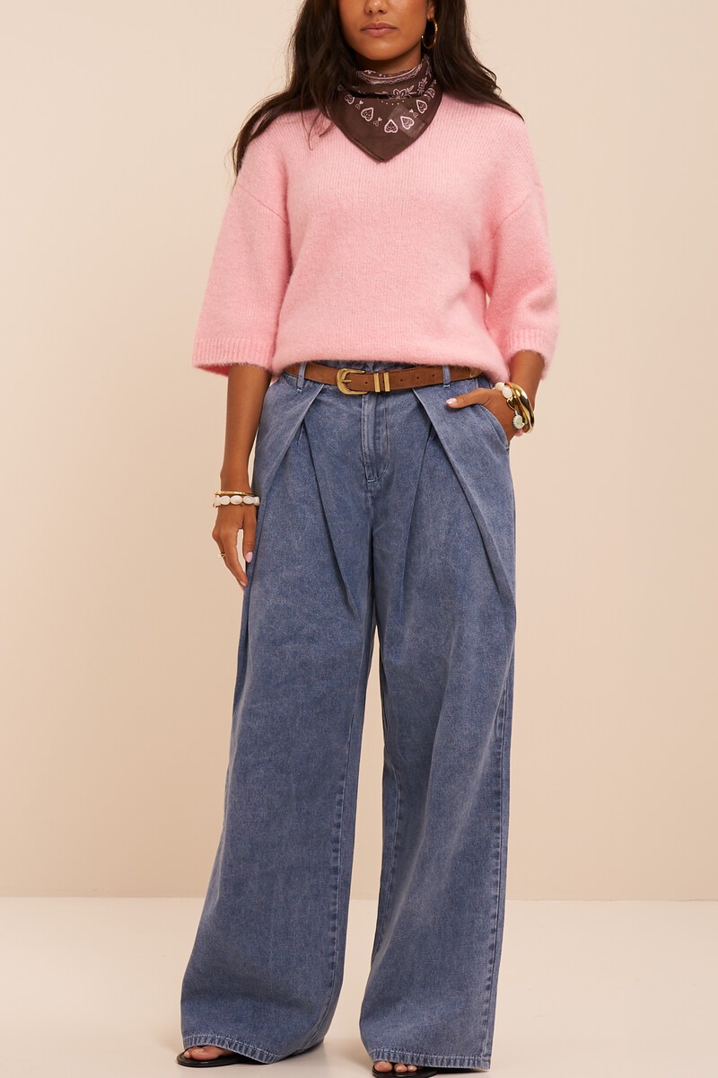 Blue denim trousers with pleats | My Jewellery