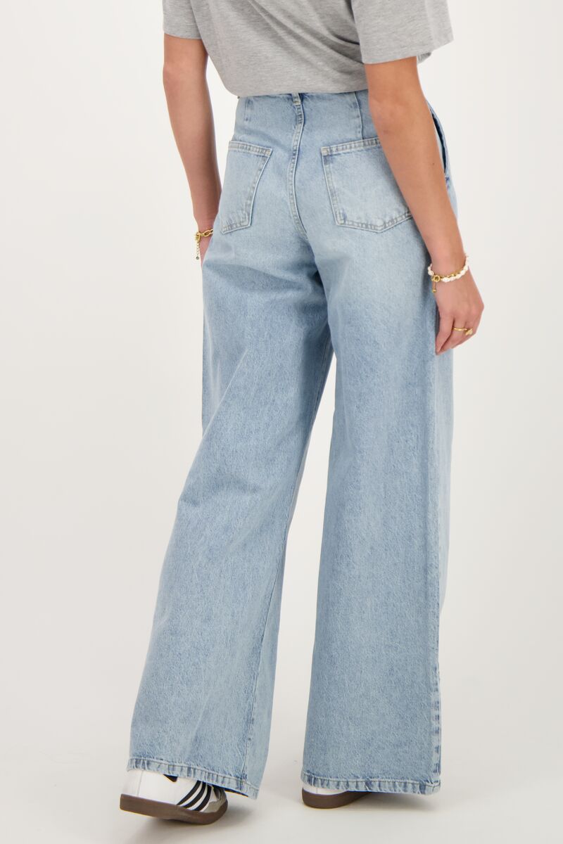 Blue denim wide leg jeans with pleats | My Jewellery