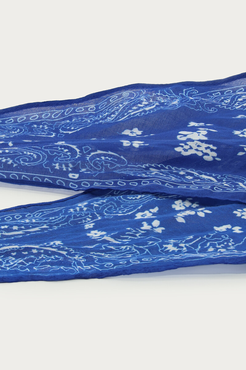 Blue scarf with bandana print | My Jewellery