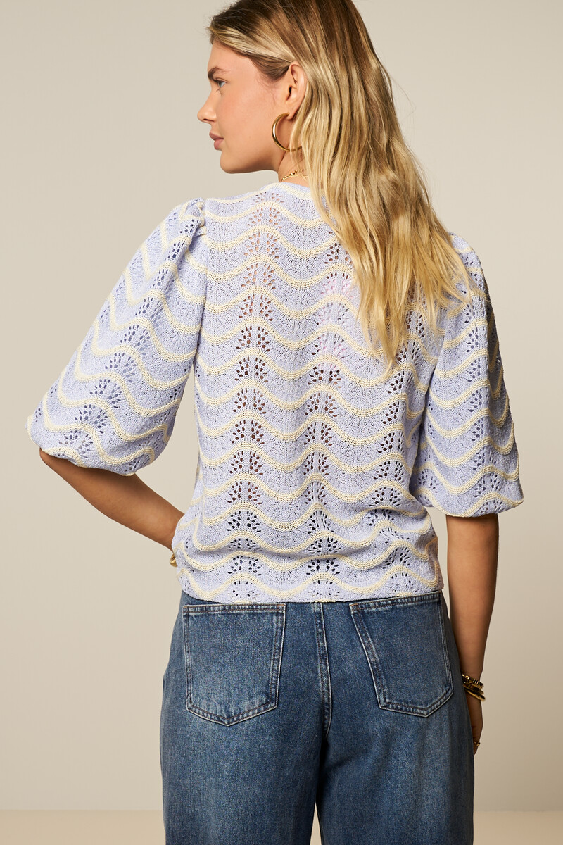 Blue top with print and mother-of-pearl buttons | My Jewellery