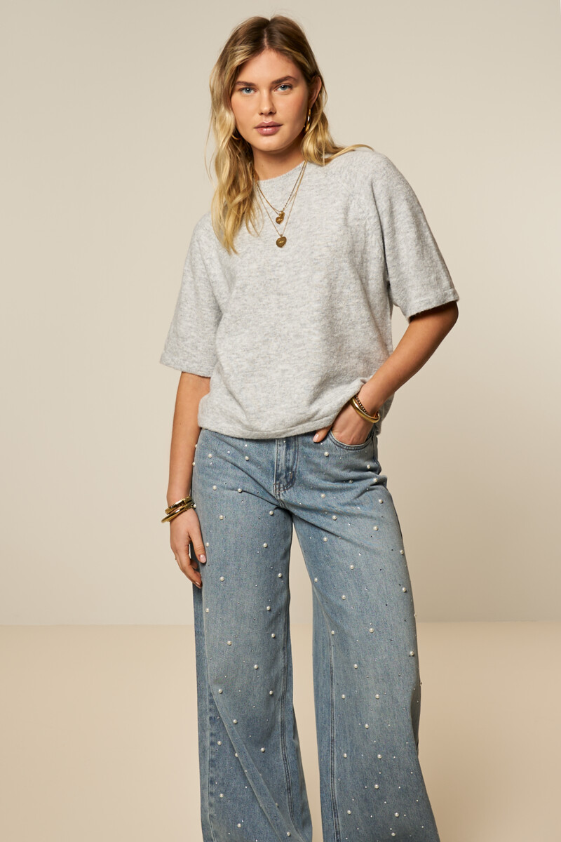 Blue wide leg jeans with faux pearls and rhinestones | My Jewellery