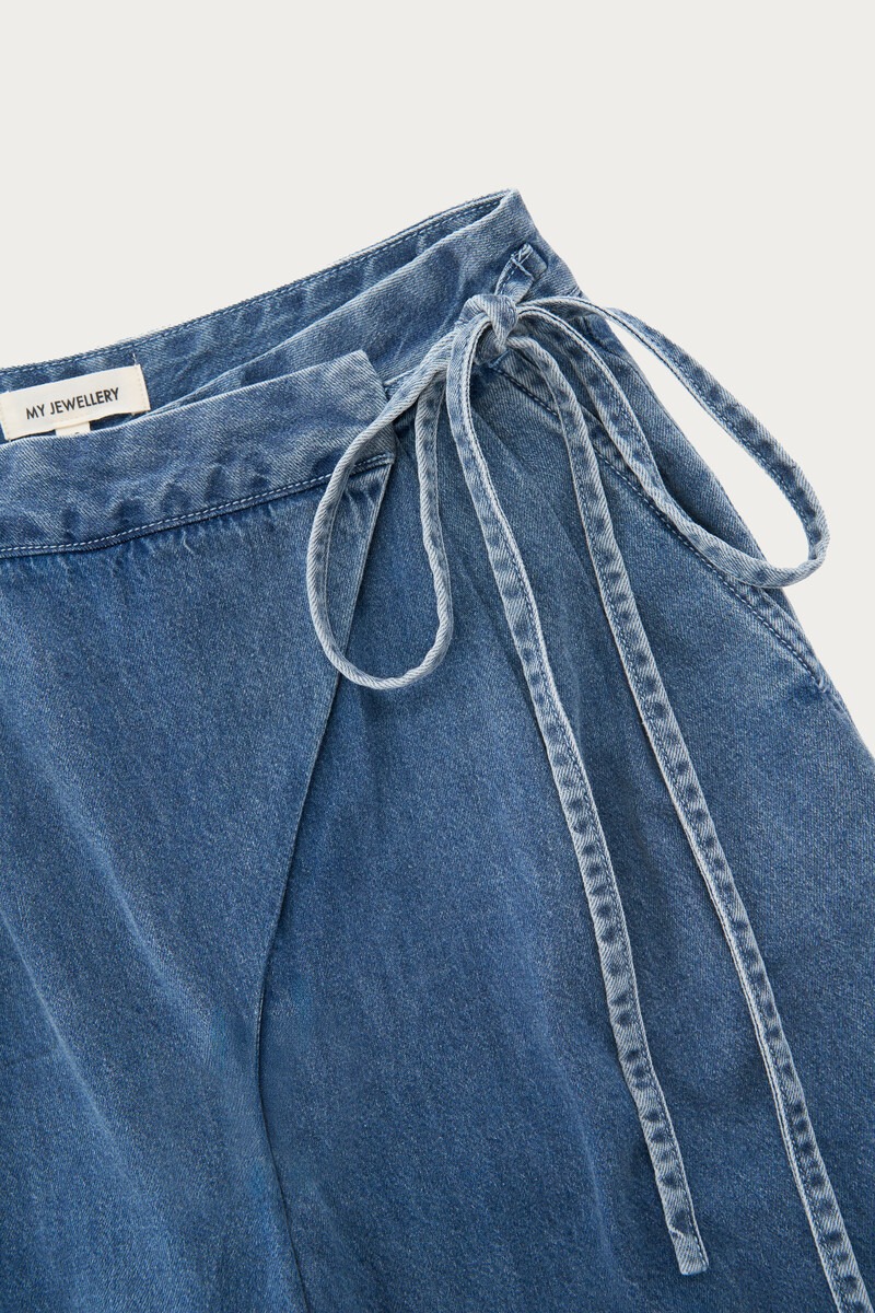 Blue wide leg jeans with wrap and bow detail | My Jewellery