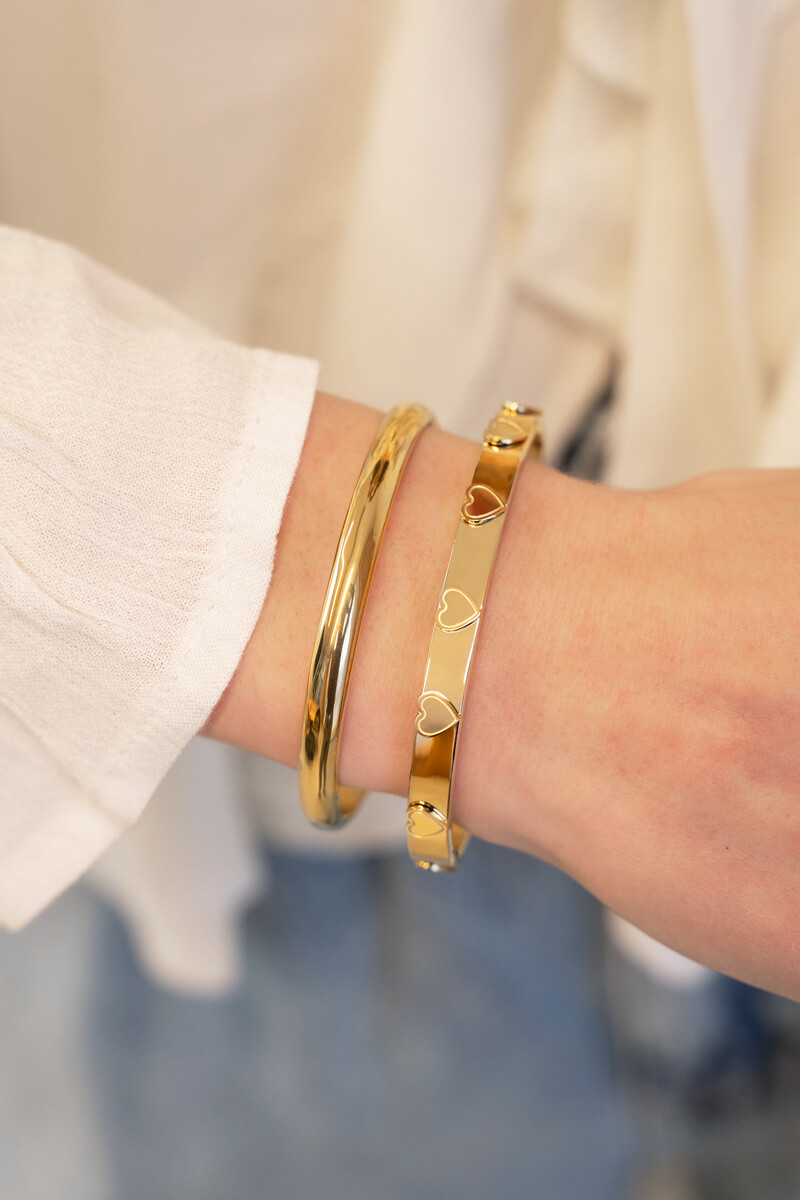 Bold bangle with hearts | My Jewellery