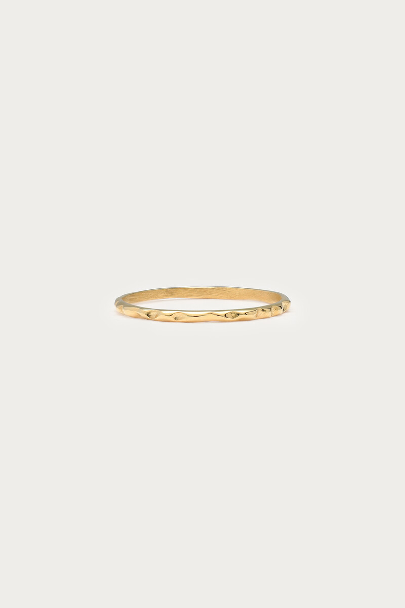 Bold basic minimalist ring 'hammered'