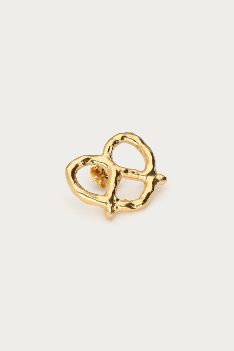 Bold brooch pretzel | My Jewellery