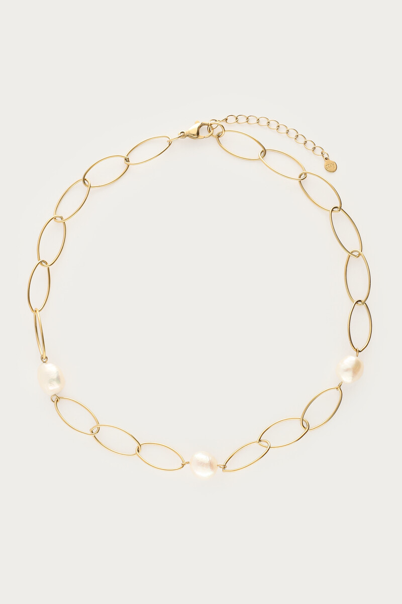 Bold chain necklace with freshwater pearls