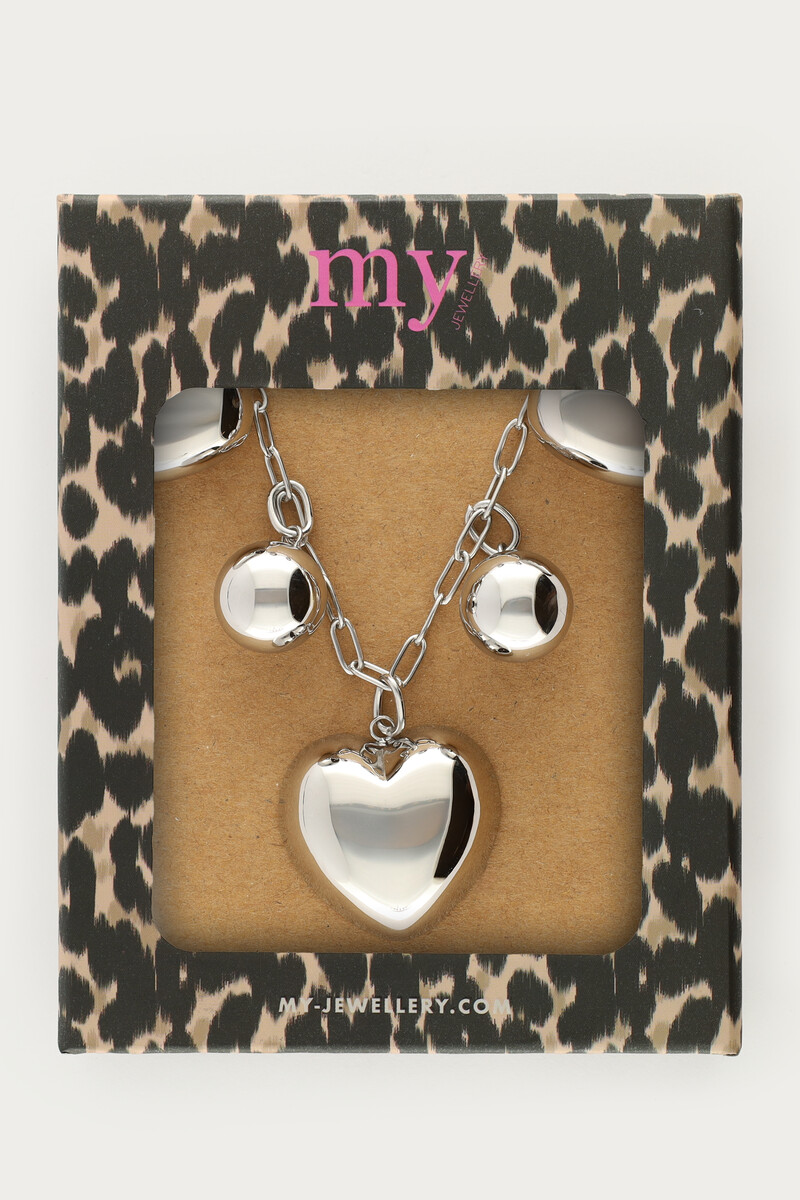Bold chain necklace with hearts and beads | My Jewellery