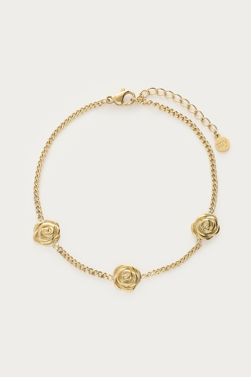 Botanical bracelet with three roses