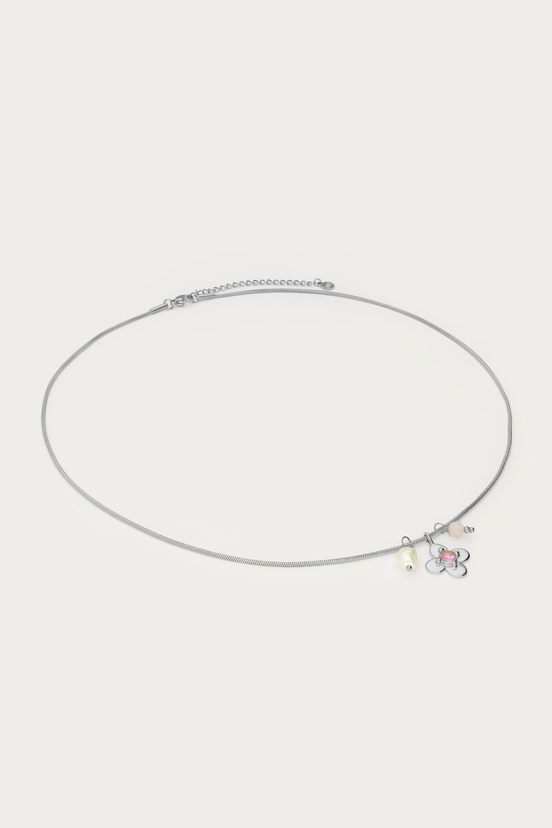 Botanical necklace with flower and pink rhinestone