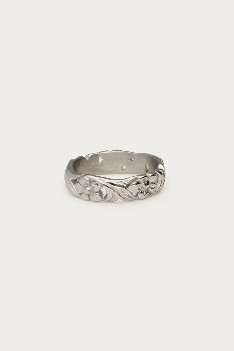 Botanical ring with vintage flowers | My Jewellery