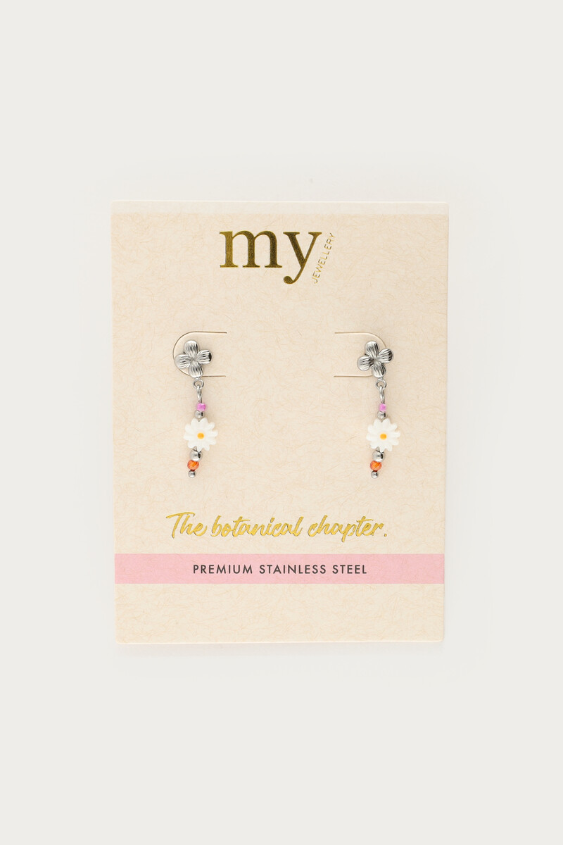 Botanical stud with white flower and beads | My Jewellery