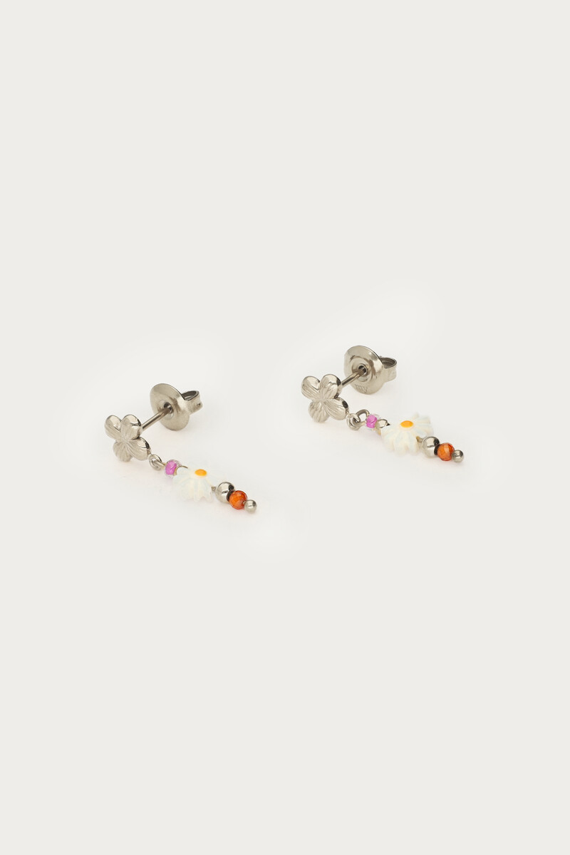 Botanical stud with white flower and beads | My Jewellery