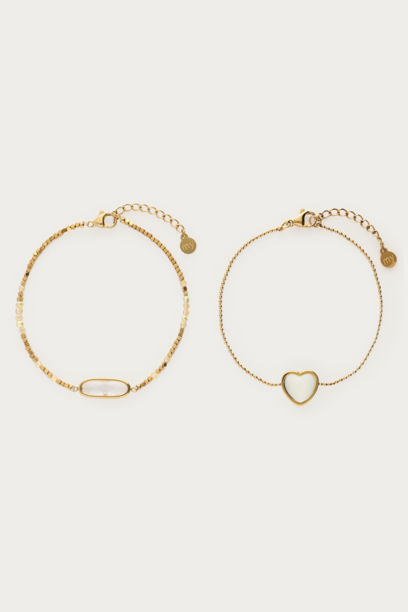 Armbanden set met wit hartje