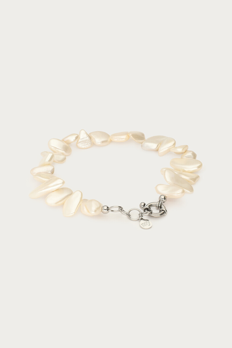 Bracelet with flat faux pearls | My Jewellery