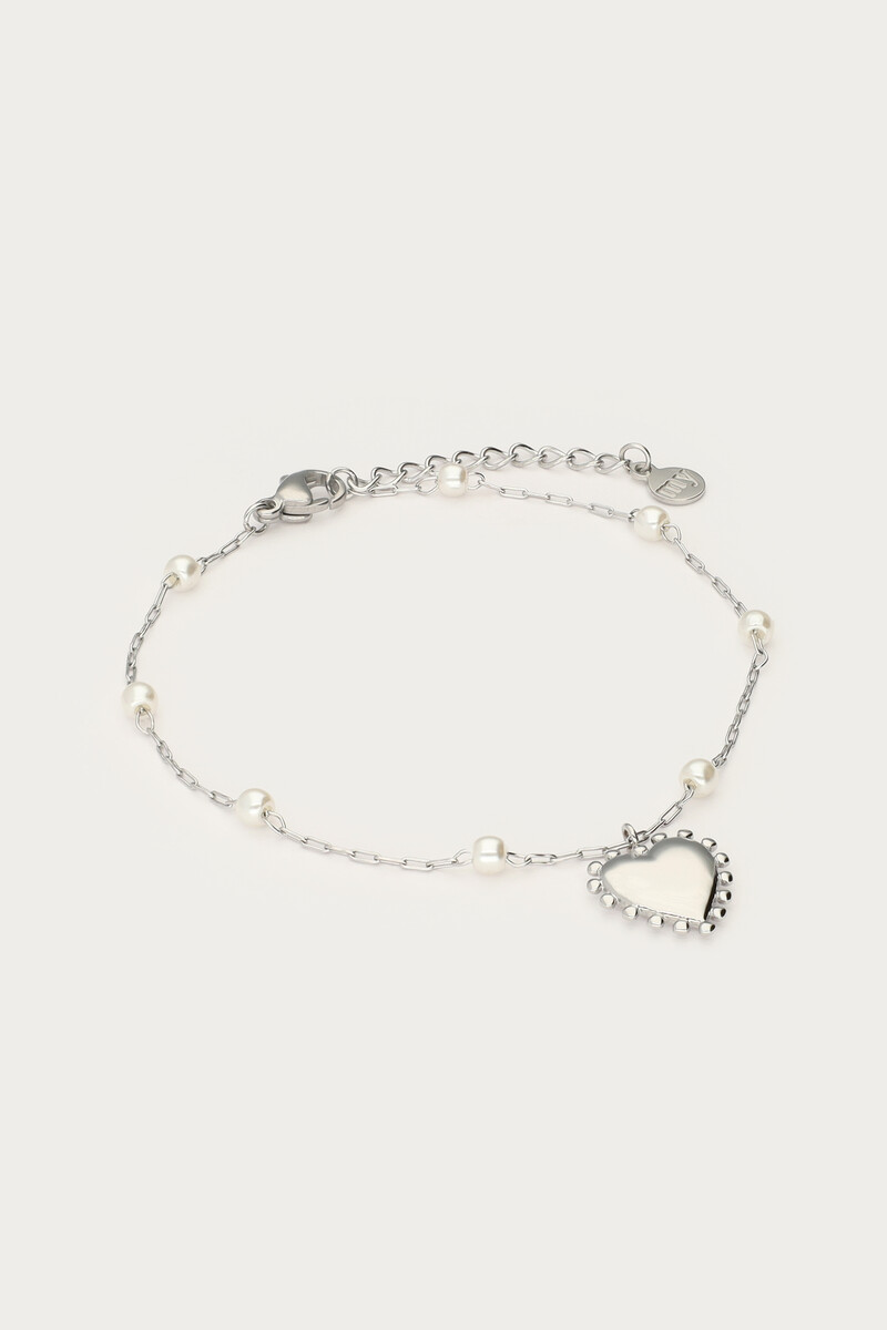Bracelet with heart charm & faux pearls | My Jewellery