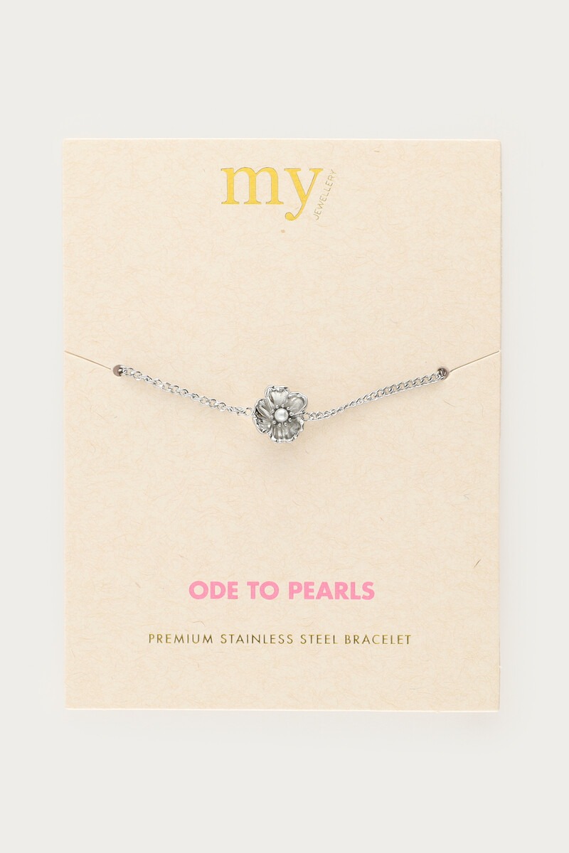 Bracelet with ranunculus flower and faux pearl | My Jewellery