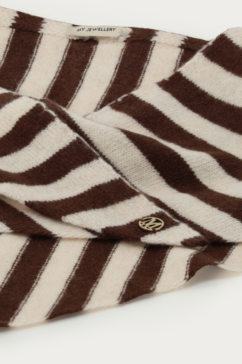 Brown-white striped triangle scarf | My Jewellery
