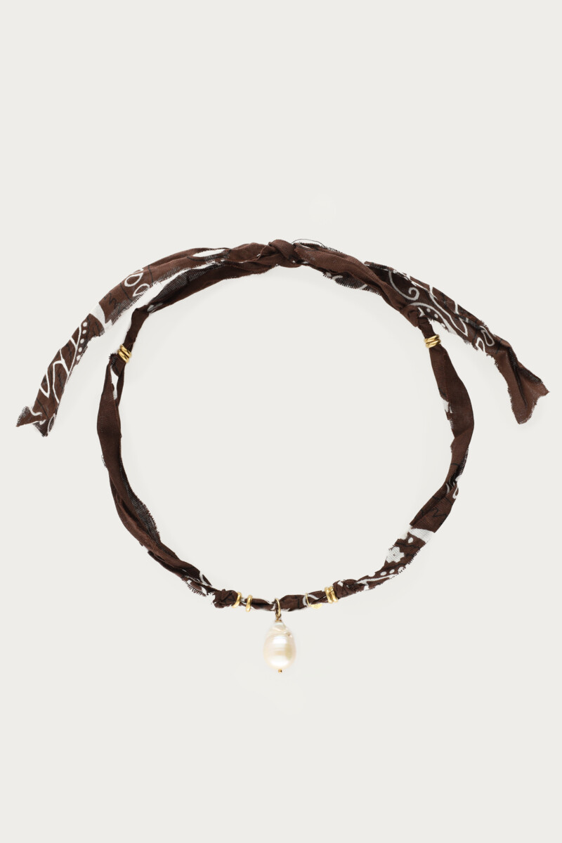 Brown bandana necklace with freshwater pearl | My Jewellery