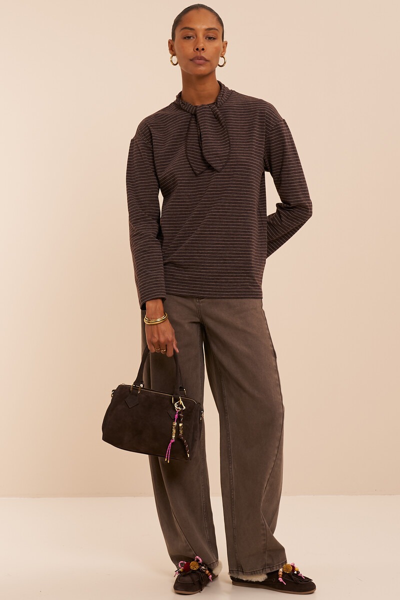 Brown barrel jeans with diagonal seam | My Jewellery