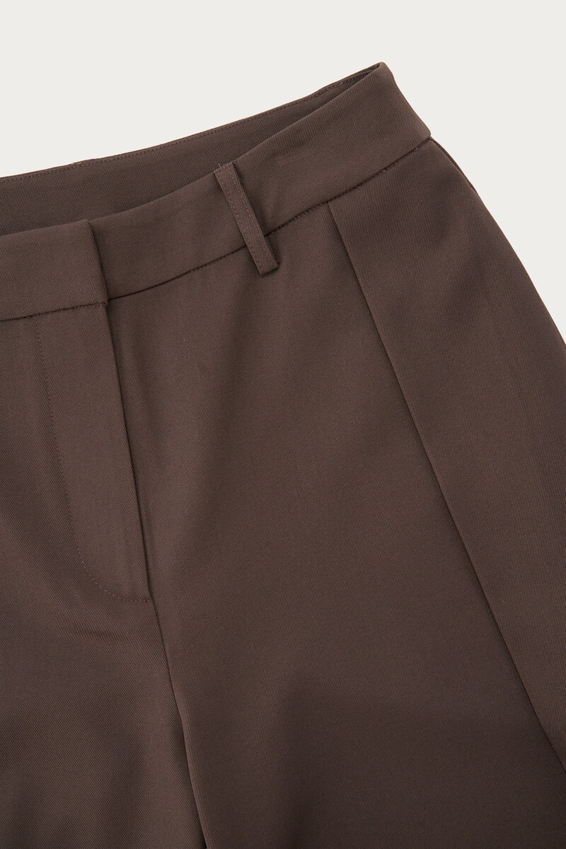 Brown barrel trousers | My Jewellery