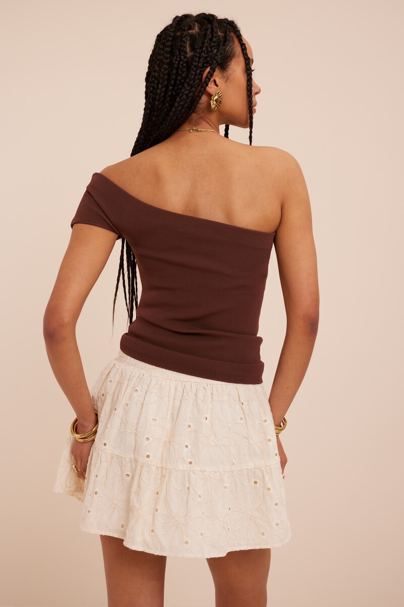 Bruine basic one-shoulder top