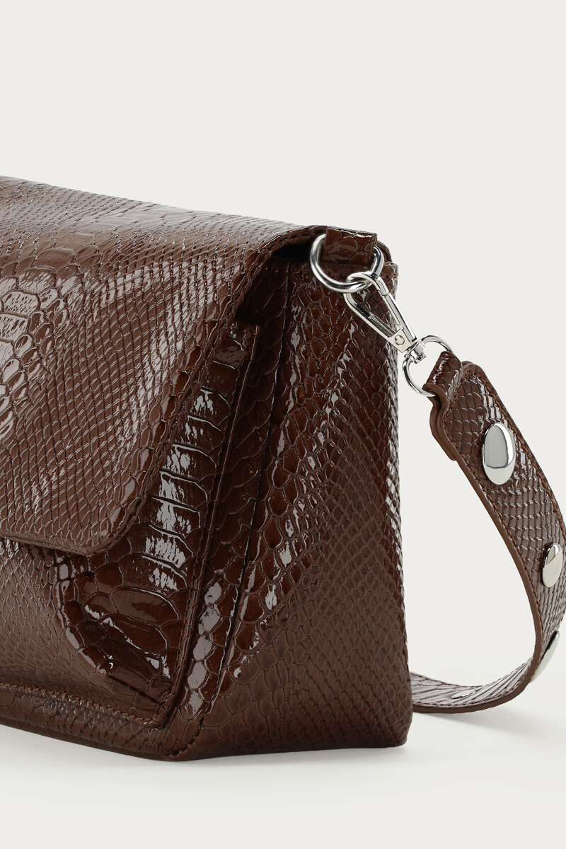 Brown crossbody bag with croco design | My Jewellery