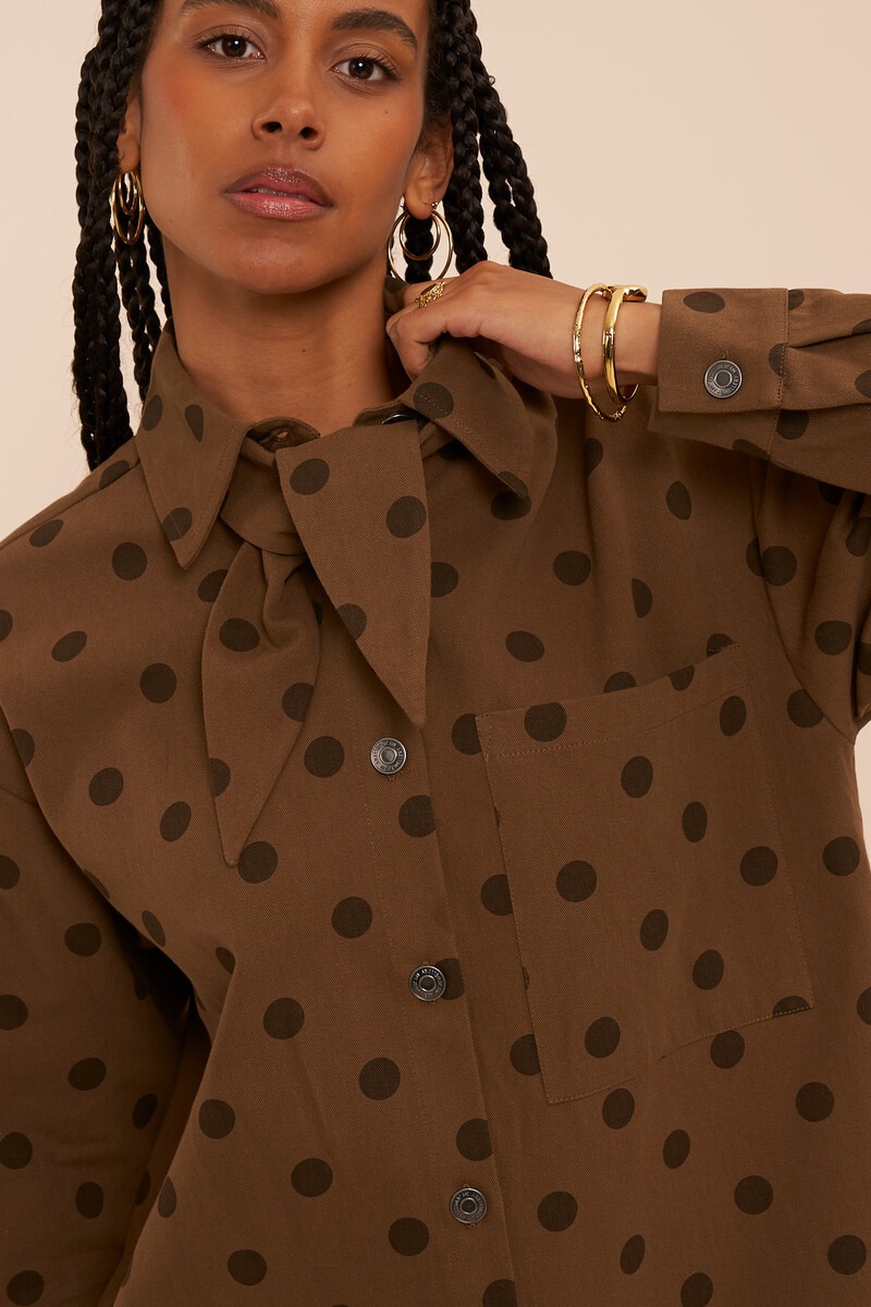 Brown denim dress with scarf and polka dot | My Jewellery