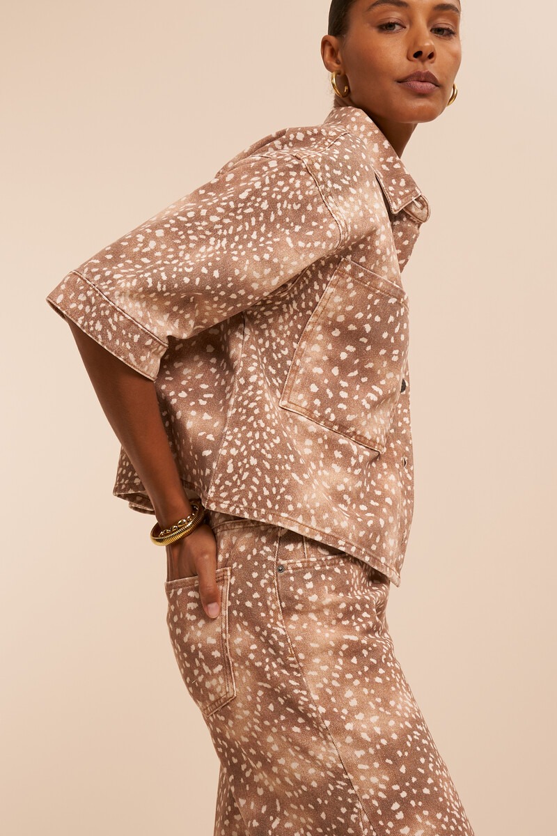 Brown denim top with short sleeves and animal print | My Jewellery