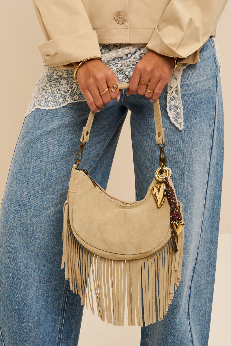 Charm de sac cœur avec cordon marron et perles fantaisie