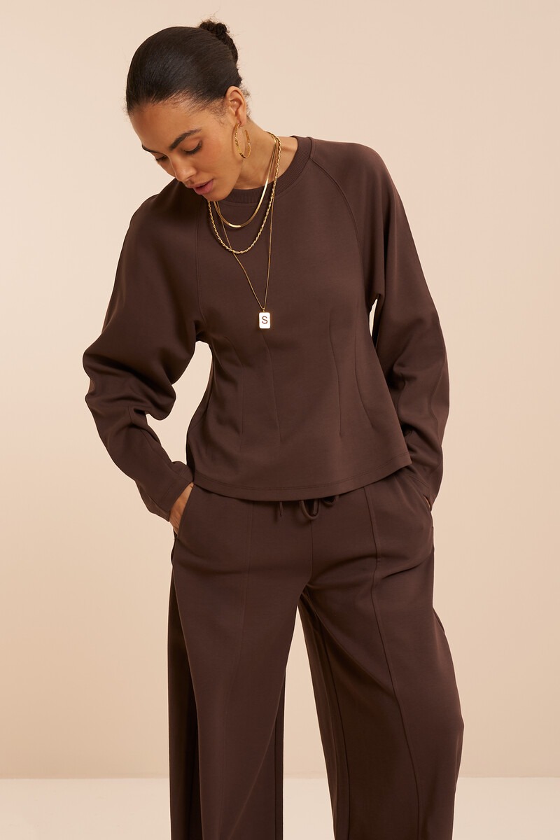 Brown jogger trousers | My Jewellery