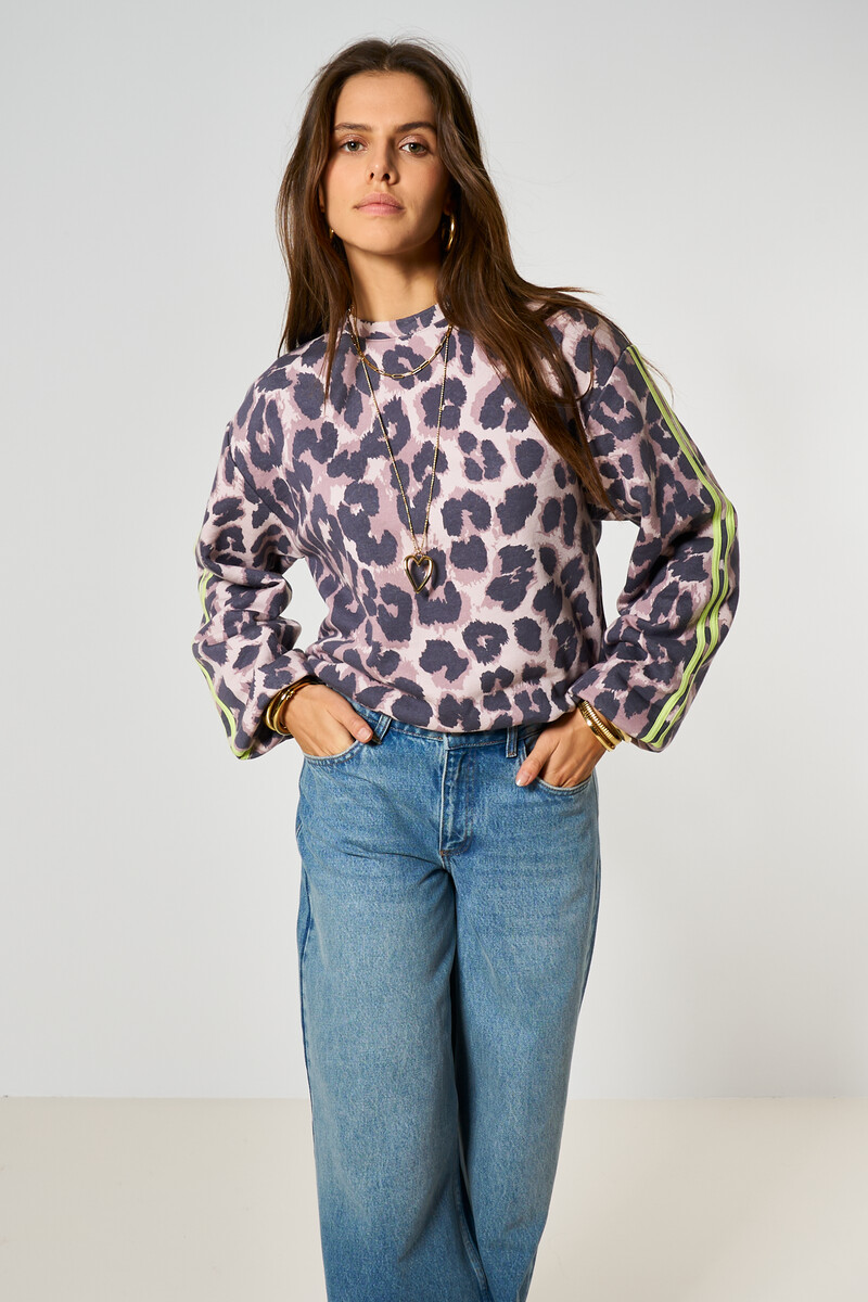 Brown leopard print balloon sweater | My Jewellery