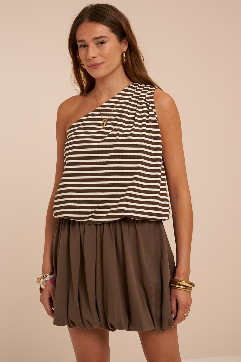 Brown one-shoulder top with stripes in balloon look | My Jewellery