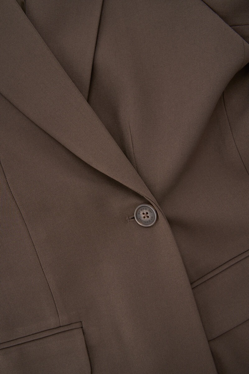 Brown oversized blazer with button fastening | My Jewellery