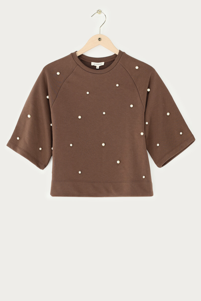 Brown sweater with short sleeves and faux pearls | My Jewellery