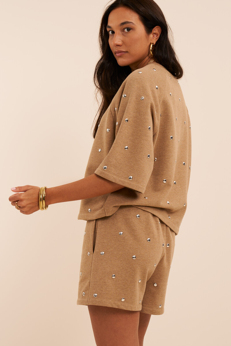 Brown shorts with rhinestone embellishments | My Jewellery