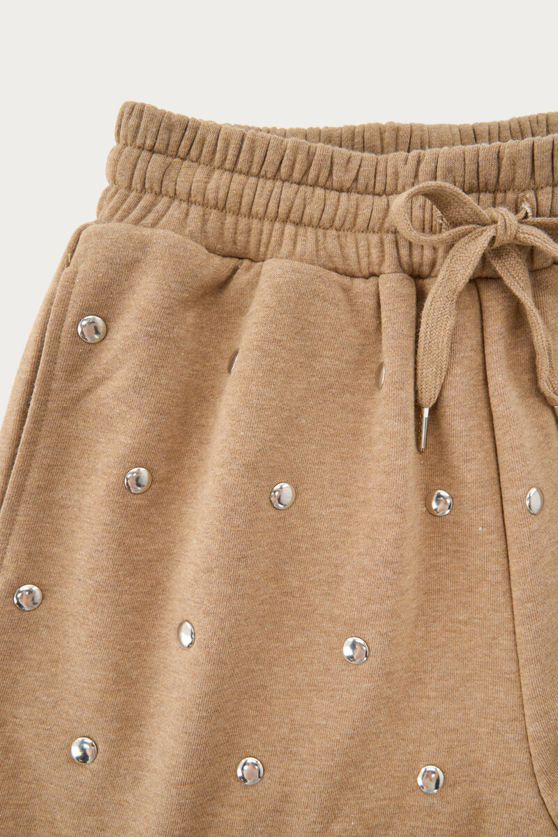 Brown shorts with rhinestone embellishments | My Jewellery