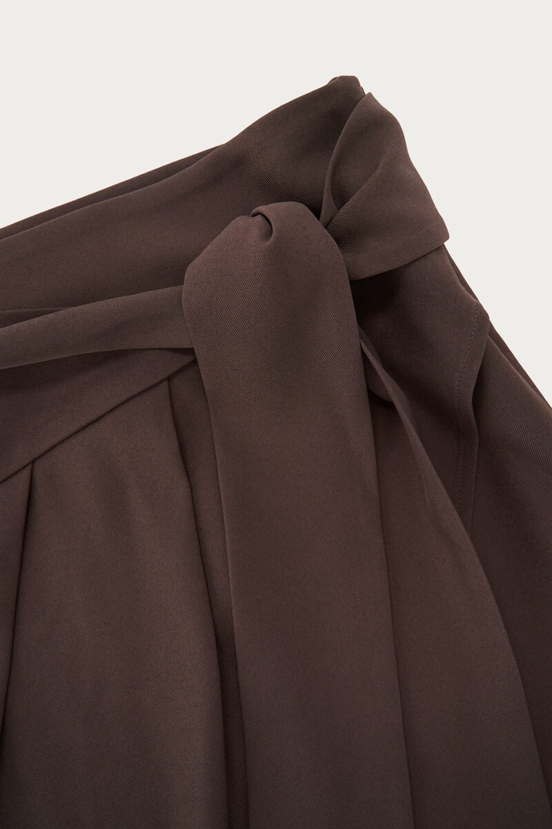 Brown skirt with wrap and bow | My Jewellery